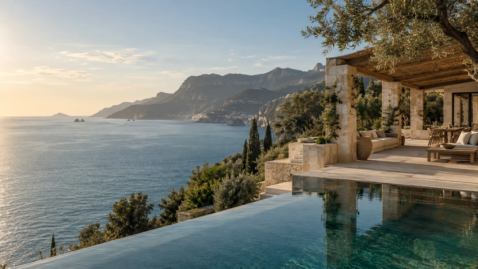 Ambientazione illustrativa: una terrazza mediterranea con piscina affacciata sul mare